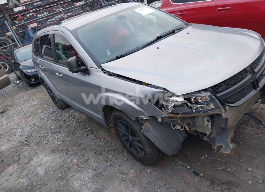 2020 Dodge Journey SE VALUE (VIN 3C4PDCAB3LT237402) main photo