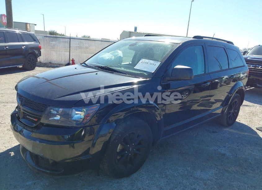 Photo 2 of 2020 Dodge Journey SE VALUE (VIN 3C4PDCAB3LT250781)