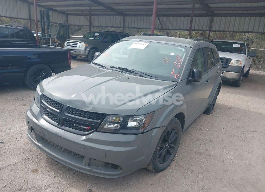 Photo 2 of 2020 Dodge Journey SE VALUE (VIN 3C4PDCAB3LT261831)