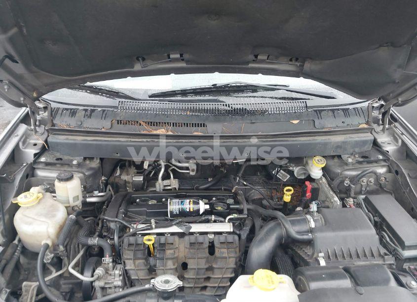 Photo 10 of 2013 Dodge Journey SE (VIN 3C4PDCAB4DT500983)