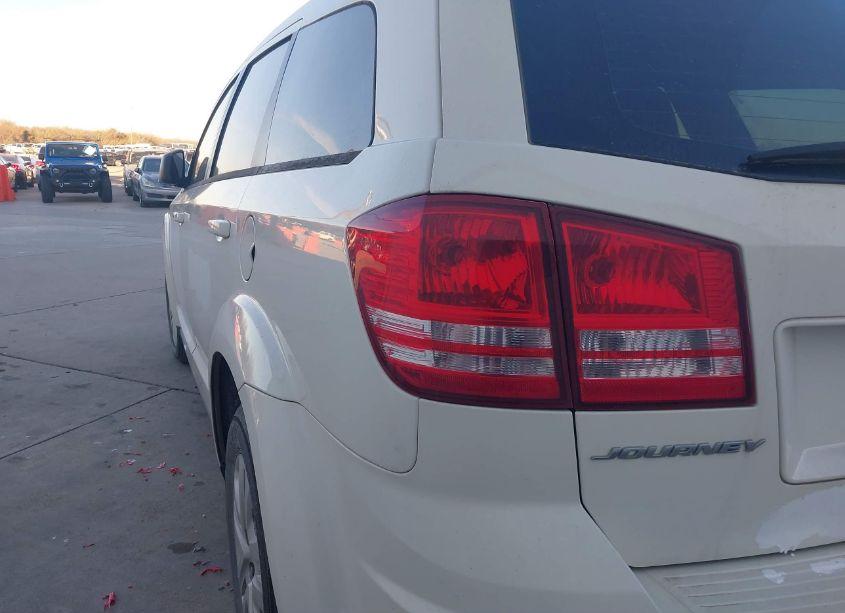 Photo 3 of 2014 Dodge Journey AMERICAN VALUE PKG (VIN 3C4PDCAB4ET238576)