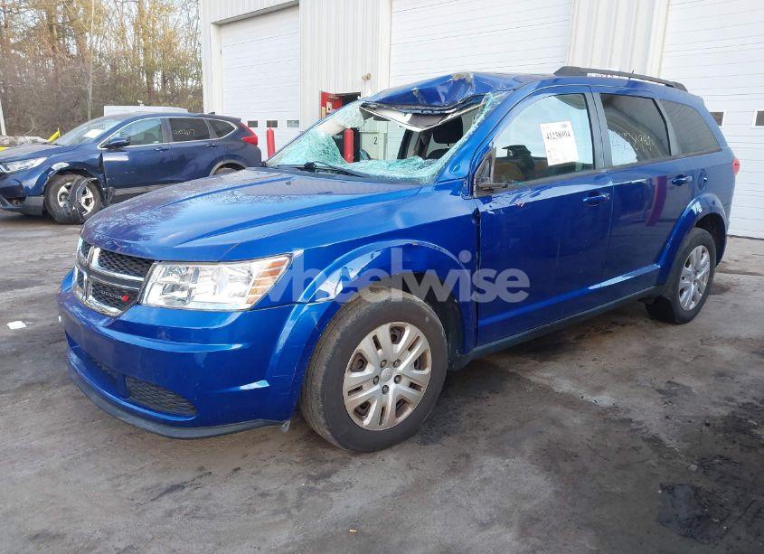 Photo 2 of 2015 Dodge Journey SE (VIN 3C4PDCAB4FT618163)