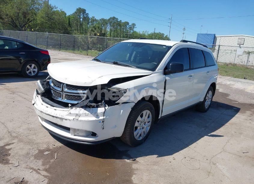 Photo 2 of 2016 Dodge Journey SE (VIN 3C4PDCAB4GT102743)