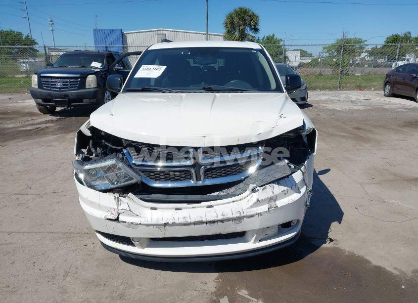 Photo 6 of 2016 Dodge Journey SE (VIN 3C4PDCAB4GT102743)