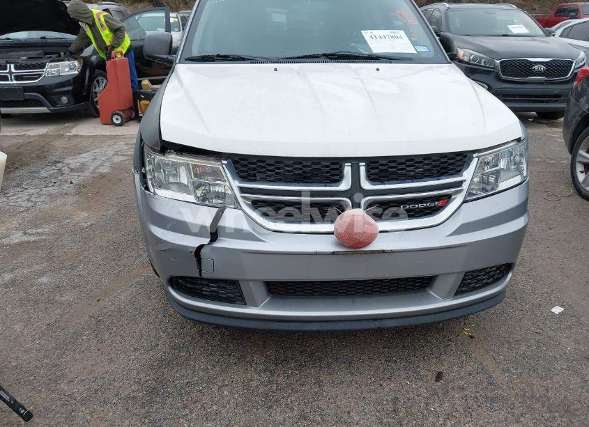 Photo 6 of 2016 Dodge Journey SE (VIN 3C4PDCAB4GT135421)