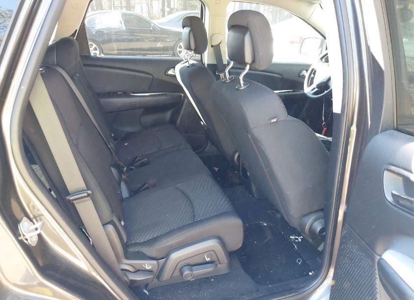 Photo 8 of 2016 Dodge Journey SE (VIN 3C4PDCAB4GT172288)