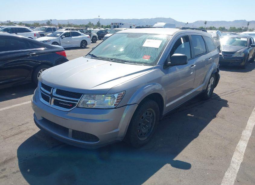 Photo 2 of 2016 Dodge Journey SE (VIN 3C4PDCAB4GT175613)
