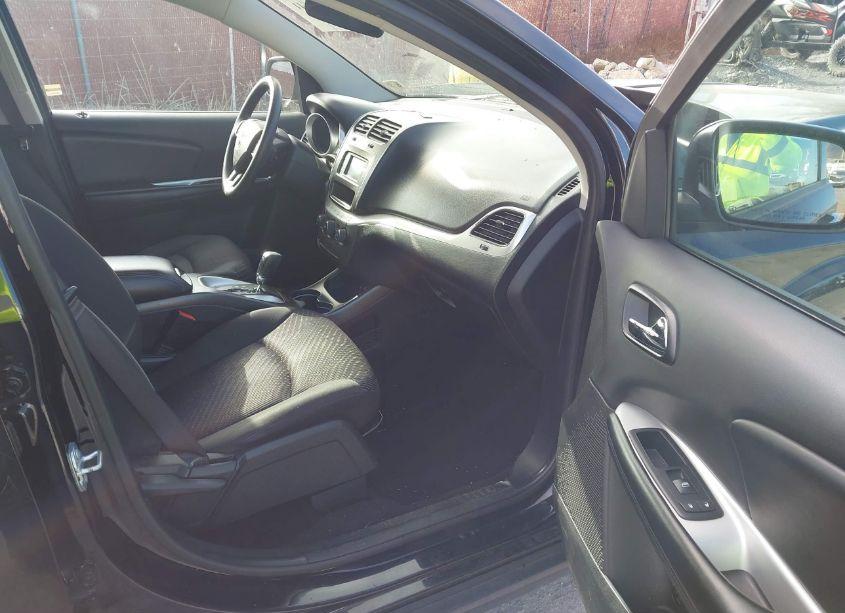 Photo 5 of 2017 Dodge Journey SE (VIN 3C4PDCAB4HT524559)