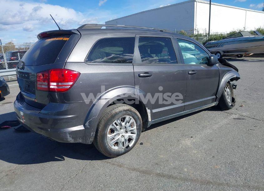 Photo 4 of 2017 Dodge Journey SE (VIN 3C4PDCAB4HT559845)