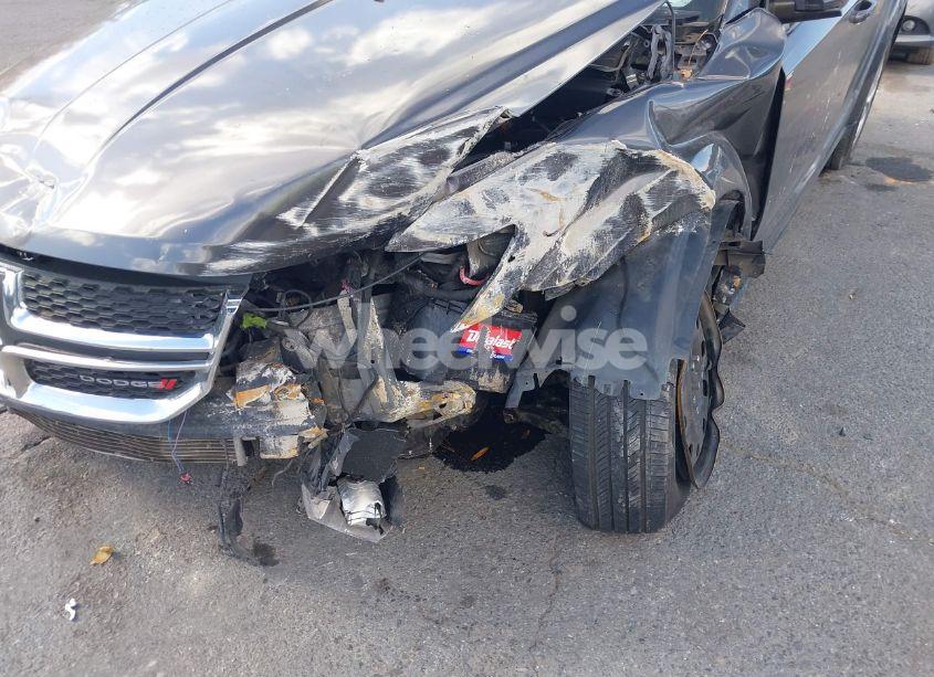 Photo 6 of 2017 Dodge Journey SE (VIN 3C4PDCAB4HT559845)