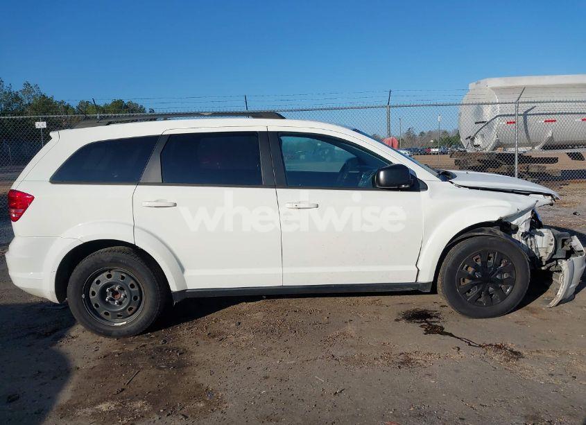 Photo 13 of 2017 Dodge Journey SE (VIN 3C4PDCAB4HT626945)