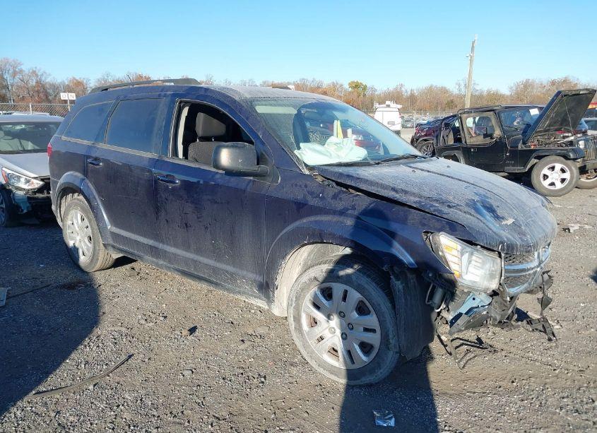 2017 Dodge Journey SE (VIN 3C4PDCAB4HT695473) main photo