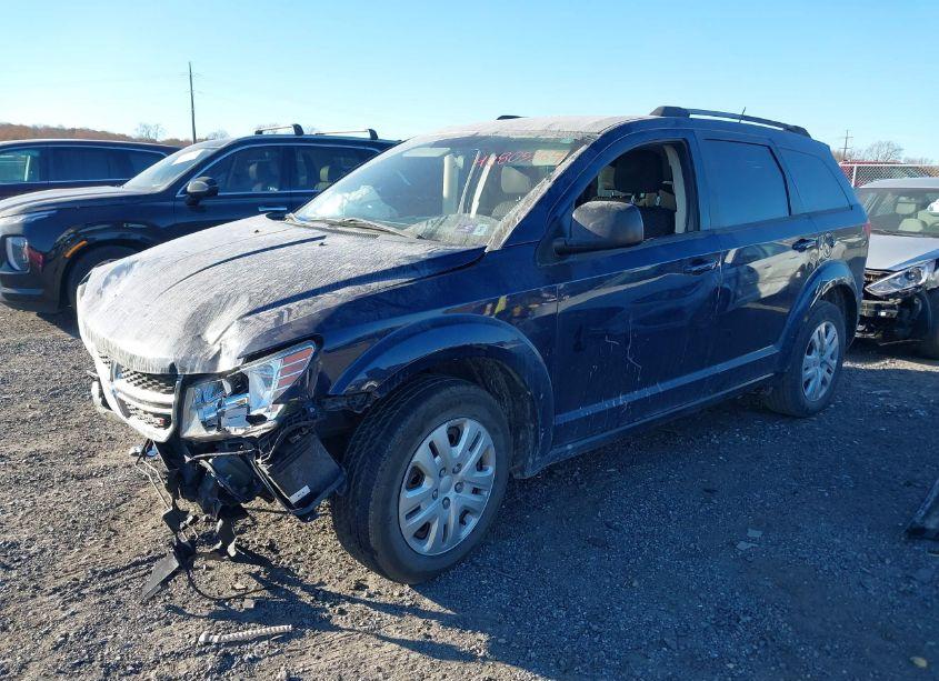 Photo 2 of 2017 Dodge Journey SE (VIN 3C4PDCAB4HT695473)