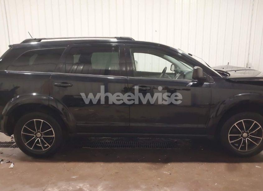Photo 14 of 2017 Dodge Journey SE (VIN 3C4PDCAB4HT695490)