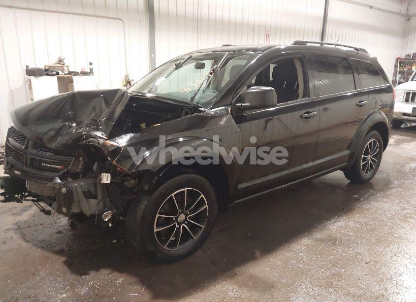 Photo 2 of 2017 Dodge Journey SE (VIN 3C4PDCAB4HT695490)