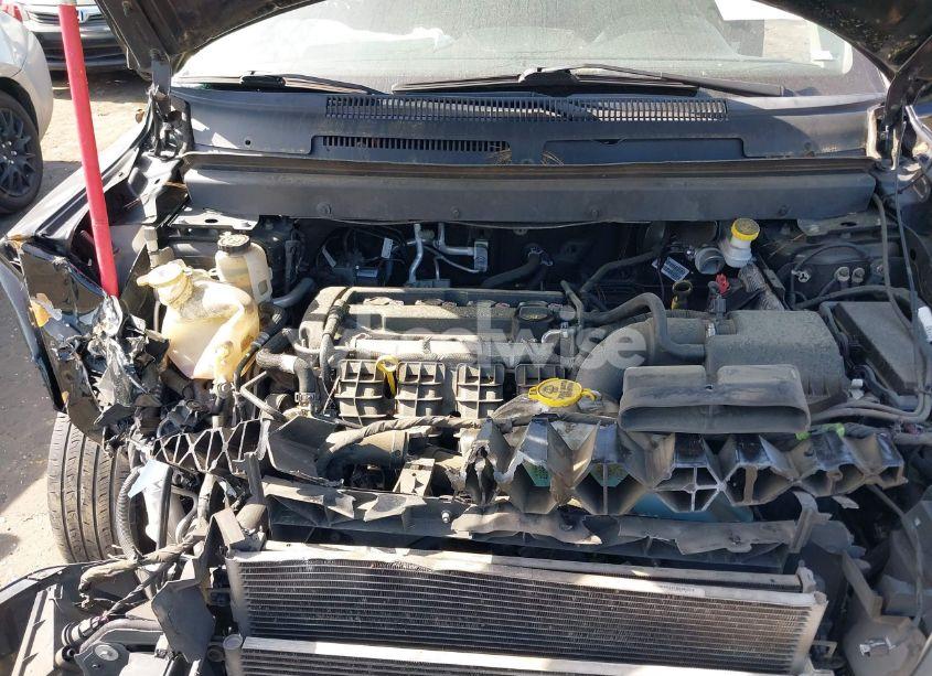 Photo 10 of 2018 Dodge Journey SE (VIN 3C4PDCAB4JT276674)