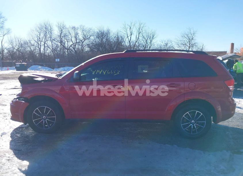 Photo 14 of 2018 Dodge Journey SE (VIN 3C4PDCAB4JT385068)