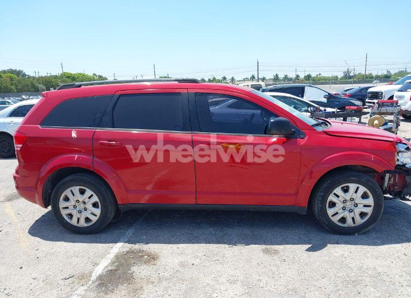 Photo 13 of 2018 Dodge Journey SE (VIN 3C4PDCAB4JT429750)