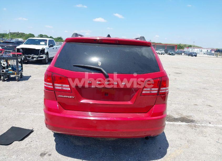 Photo 16 of 2018 Dodge Journey SE (VIN 3C4PDCAB4JT429750)