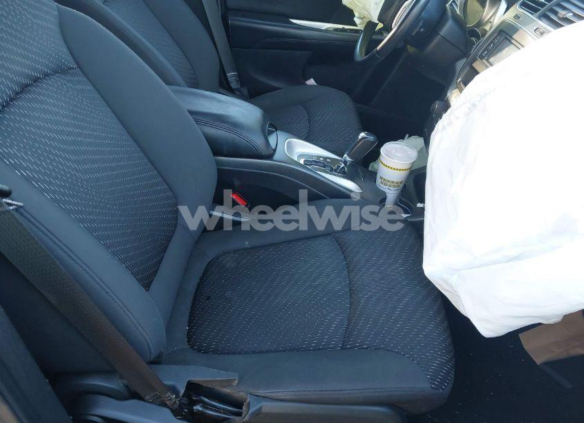 Photo 5 of 2018 Dodge Journey SE (VIN 3C4PDCAB4JT444264)