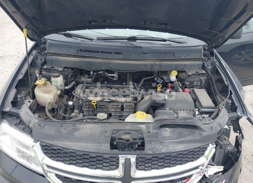 Photo 10 of 2018 Dodge Journey SE (VIN 3C4PDCAB4JT506777)