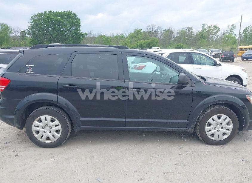 Photo 13 of 2018 Dodge Journey SE (VIN 3C4PDCAB4JT506777)