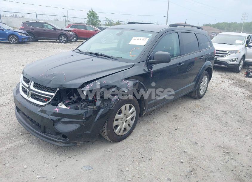 Photo 2 of 2018 Dodge Journey SE (VIN 3C4PDCAB4JT506777)