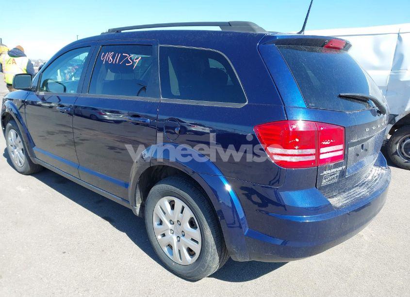 Photo 3 of 2019 Dodge Journey SE VALUE PACKAGE (VIN 3C4PDCAB4KT820768)