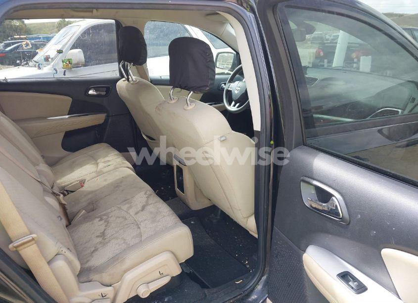 Photo 8 of 2020 Dodge Journey SE VALUE (VIN 3C4PDCAB4LT226263)