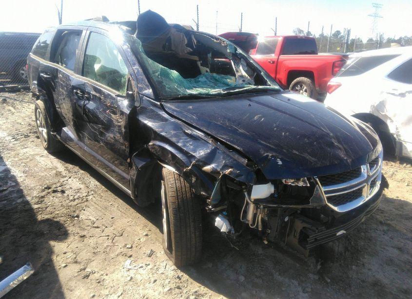 2020 Dodge Journey SE VALUE (VIN 3C4PDCAB4LT237814) main photo