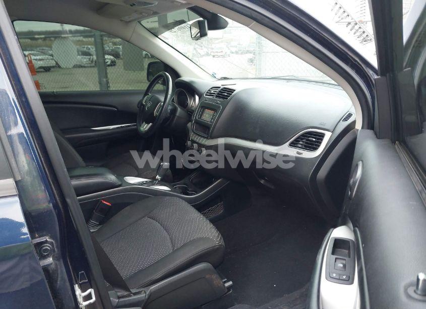 Photo 5 of 2020 Dodge Journey SE VALUE (VIN 3C4PDCAB4LT276404)