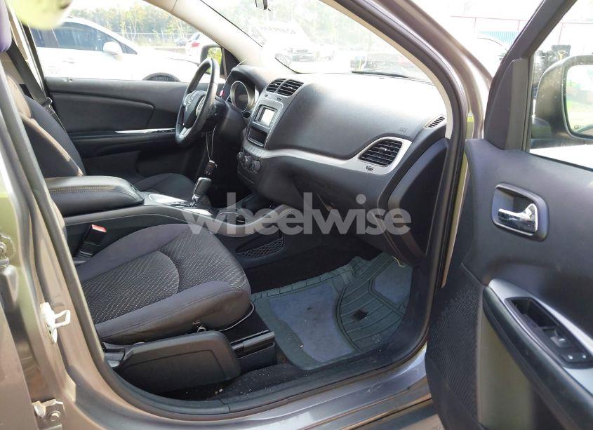 Photo 5 of 2013 Dodge Journey SE (VIN 3C4PDCAB5DT518019)