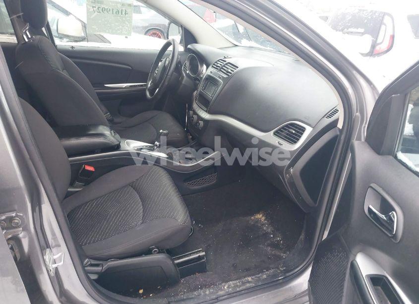 Photo 5 of 2013 Dodge Journey SE (VIN 3C4PDCAB5DT532552)