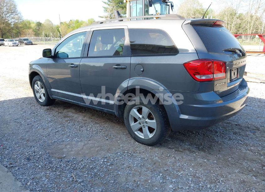 Photo 3 of 2013 Dodge Journey SE (VIN 3C4PDCAB5DT541719)