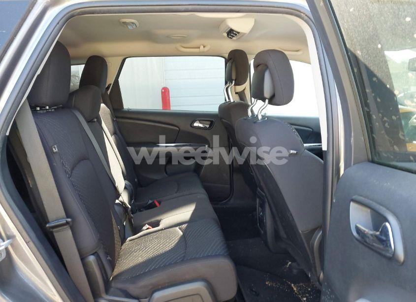 Photo 8 of 2013 Dodge Journey SE (VIN 3C4PDCAB5DT541719)
