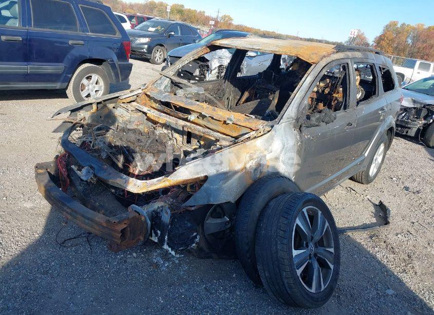 Photo 2 of 2013 Dodge Journey SE (VIN 3C4PDCAB5DT611915)