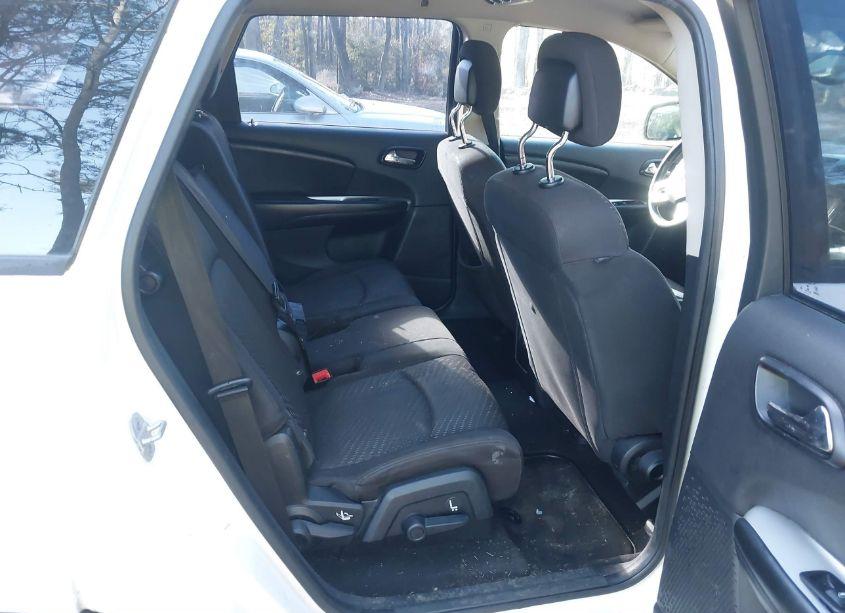 Photo 8 of 2014 Dodge Journey SE (VIN 3C4PDCAB5ET140608)