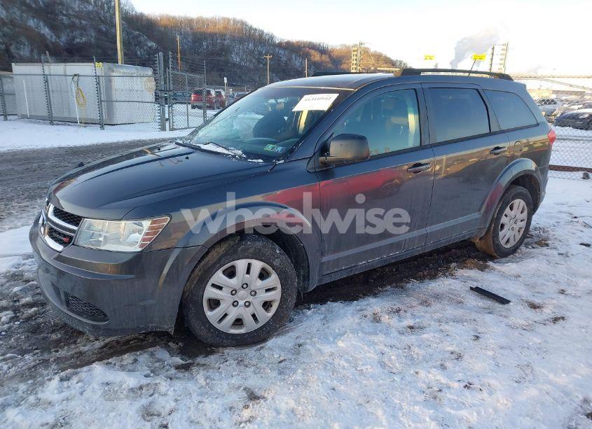 Photo 2 of 2014 Dodge Journey (VIN 3C4PDCAB5ET153620)