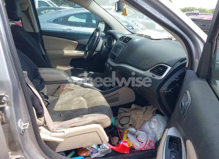 Photo 5 of 2015 Dodge Journey SE (VIN 3C4PDCAB5FT614364)