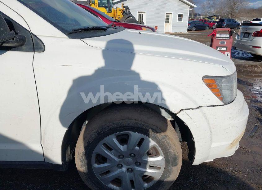 Photo 13 of 2016 Dodge Journey SE (VIN 3C4PDCAB5GT222812)