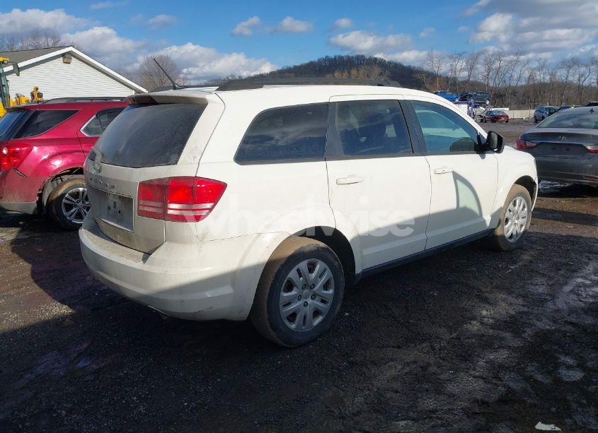 Photo 4 of 2016 Dodge Journey SE (VIN 3C4PDCAB5GT222812)