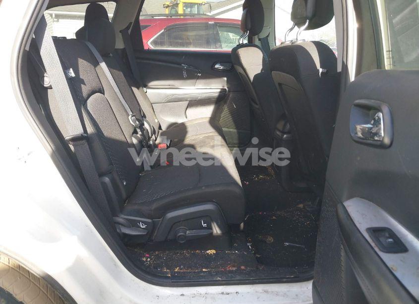 Photo 8 of 2016 Dodge Journey SE (VIN 3C4PDCAB5GT222812)