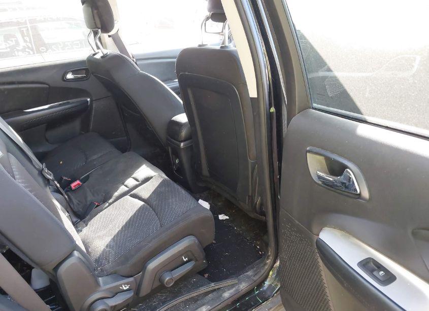 Photo 8 of 2016 Dodge Journey SE (VIN 3C4PDCAB5GT223331)
