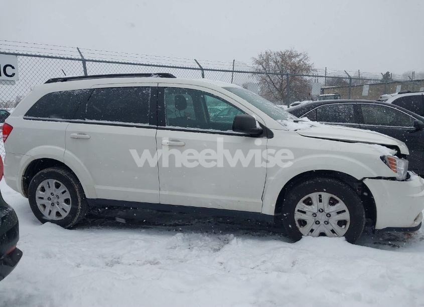 Photo 14 of 2016 Dodge Journey SE (VIN 3C4PDCAB5GT223359)