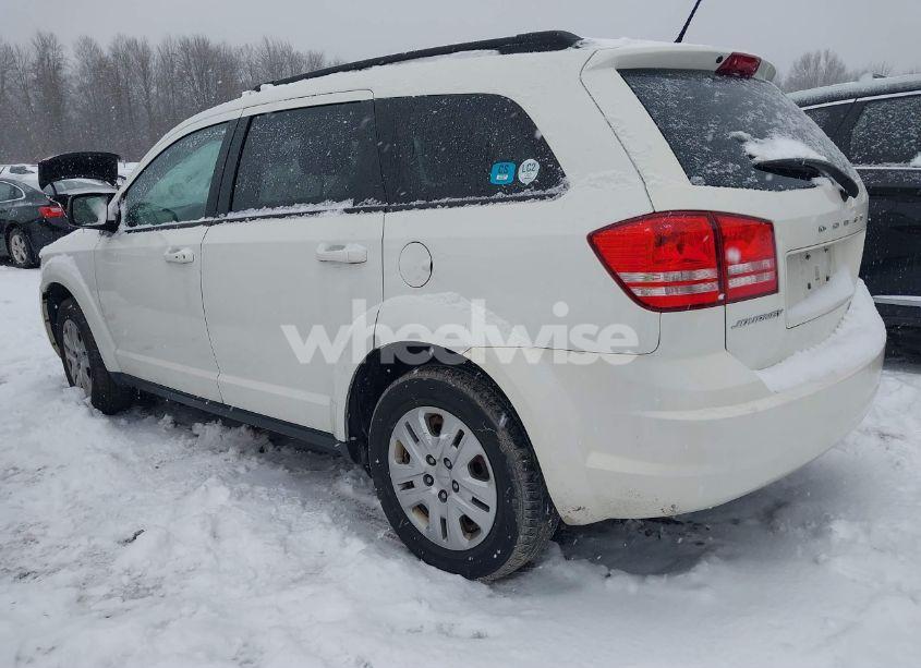 Photo 3 of 2016 Dodge Journey SE (VIN 3C4PDCAB5GT223359)