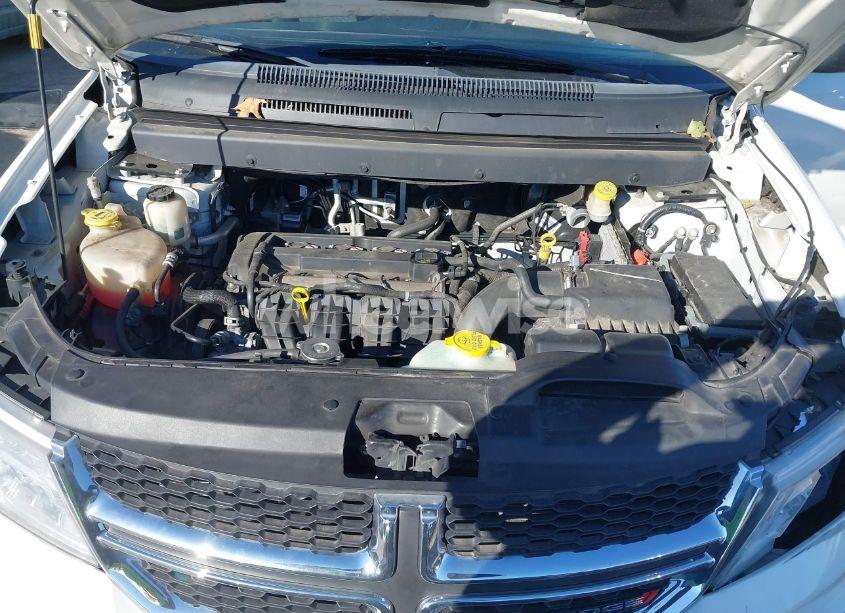 Photo 10 of 2017 Dodge Journey SE (VIN 3C4PDCAB5HT529527)