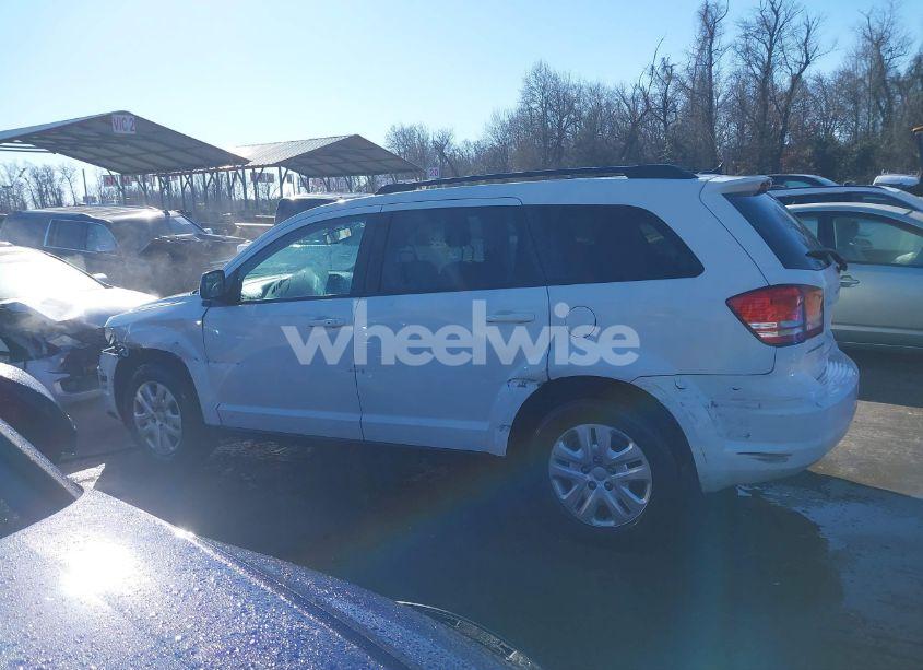 Photo 14 of 2017 Dodge Journey SE (VIN 3C4PDCAB5HT529527)