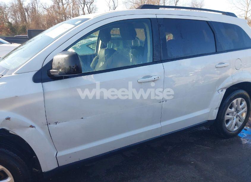 Photo 17 of 2017 Dodge Journey SE (VIN 3C4PDCAB5HT529527)