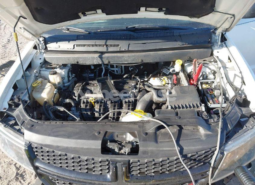 Photo 10 of 2017 Dodge Journey SE (VIN 3C4PDCAB5HT573754)