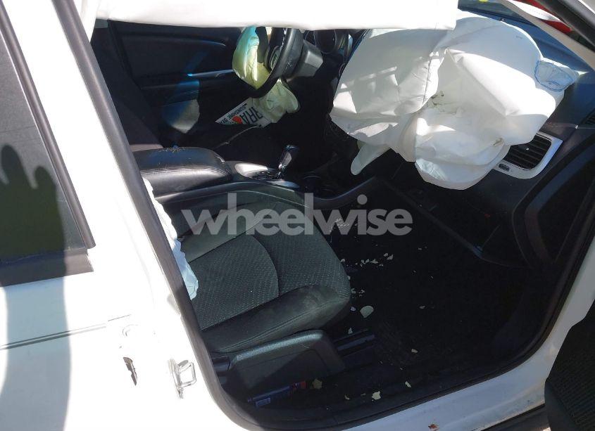 Photo 5 of 2017 Dodge Journey SE (VIN 3C4PDCAB5HT573754)